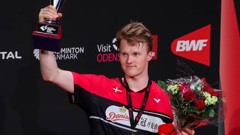 Anders Antonsen (Denmark) juara tunggal putra Denmark Open 2020 BWF World Tour Super 750. (Foto: BWF) Anders Antonsen (Denmark) juara tunggal putra Denmark Open 2020 BWF World Tour Super 750. (Foto: BWF)