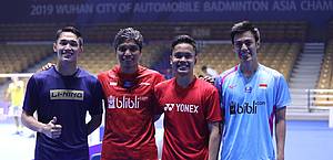 Jonatan Christie, Anthony Sinisuka Ginting dan Shesar Hiren Rhustavito menjadi wakil sektor tunggal putra Indonesia di tim Piala Sudirman 2019.