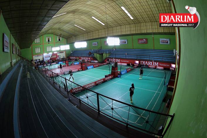 Suasana GOR Hevindo, Balikpapan. Suasana GOR Hevindo, Balikpapan.