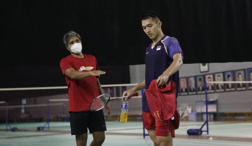 Tunggal putra Indonesia, Jonatan Christie (kanan) saat menjalani latihan di Pelatnas PBSI. (Foto: PP PBSI) Tunggal putra Indonesia, Jonatan Christie (kanan) saat menjalani latihan di Pelatnas PBSI. (Foto: PP PBSI)