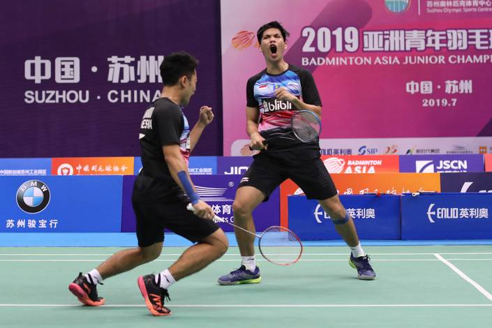 Leo Rolly Carnando/Daniel Marthin (Indonesia) saat menjuarai Asia Junior Championships 2019. Leo Rolly Carnando/Daniel Marthin (Indonesia) saat menjuarai Asia Junior Championships 2019.