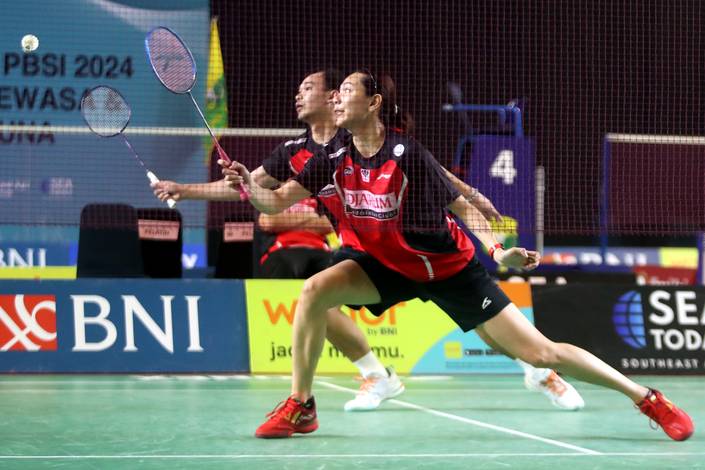 Rinov Rivaldy/Gloria Emanuelle Widjaja (Djarum Badminton) Rinov Rivaldy/Gloria Emanuelle Widjaja (Djarum Badminton)