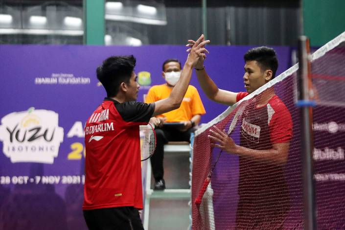 Muh. Azahbru B. Kasra & Kafi Raditya Pandika (Dok. YUZU Isotonic Akmil Open 2021) Muh. Azahbru B. Kasra & Kafi Raditya Pandika (Dok. YUZU Isotonic Akmil Open 2021)