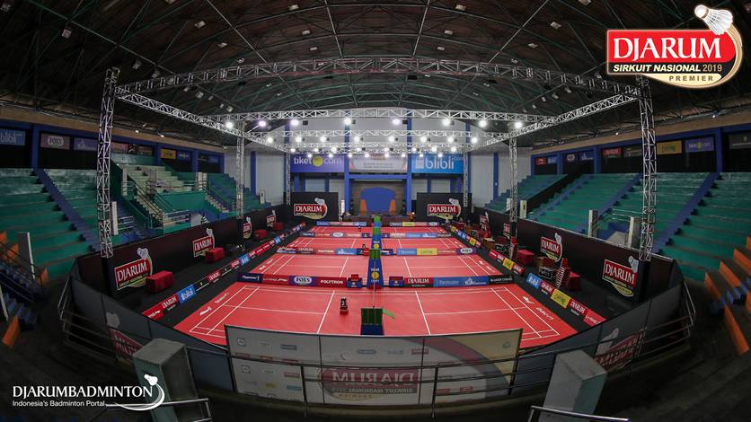 Suasana persiapan di GOR Wilis, Madiun, Jawa Timur. Suasana persiapan di GOR Wilis, Madiun, Jawa Timur.