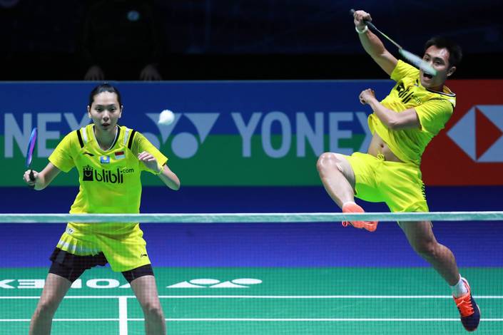 Hafiz Faizal/Gloria Emanuelle Widjaja (Indonesia) melepaskan serangan. Hafiz Faizal/Gloria Emanuelle Widjaja (Indonesia) melepaskan serangan.