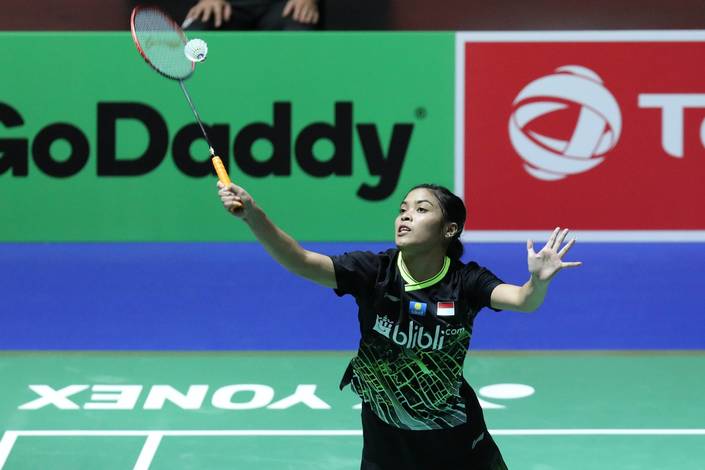 Gregoria Mariska Tunjung (Indonesia) bersiap menyambar pengembalian tanggung. Gregoria Mariska Tunjung (Indonesia) bersiap menyambar pengembalian tanggung.