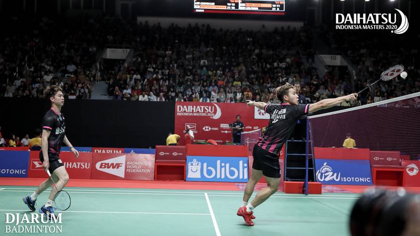 Kevin Sanjaya Sukamuljo/Marcus Fernaldi Gideon (Indonesia) menyambar pengembalian tanggung. Kevin Sanjaya Sukamuljo/Marcus Fernaldi Gideon (Indonesia) menyambar pengembalian tanggung.
