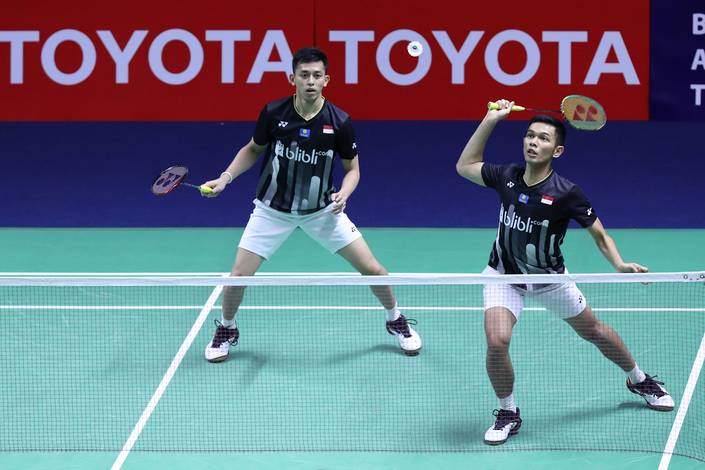 Fajar Alfian/Muhammad Rian Ardianto (Indonesia) bersiap menyambar pengembalian tanggung. Fajar Alfian/Muhammad Rian Ardianto (Indonesia) bersiap menyambar pengembalian tanggung.