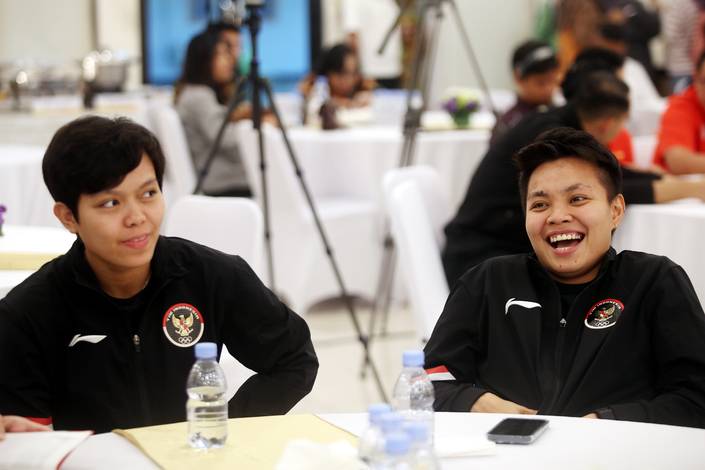 Siti Fadia Silva Ramadhanti (Djarum Badminton) Siti Fadia Silva Ramadhanti (Djarum Badminton)