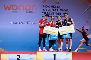 Renaldi Samosir/Masita Mahmudin & Bobby Setiabudi/Melati Daeva Oktavianti (Humas PP PBSI) Renaldi Samosir/Masita Mahmudin & Bobby Setiabudi/Melati Daeva Oktavianti (Humas PP PBSI)