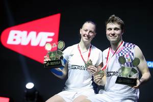 Thom Gicquel/Delphine Delrue (Djarum Badminton/Edward Luhukay)