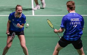 Selebrasi kemenangan Thom Giquel/Delphine Delrue (Prancis). (Foto: bwfbadminton.com)