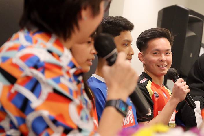 Emanuel Joseph Surya Hartono (Djarum Badminton) Emanuel Joseph Surya Hartono (Djarum Badminton)