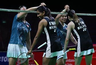 Lanny Tri Mayasari/Apriyani Rahayu & Pearly Tan/Thinaah Muralitharan (Djarum Badminton) Lanny Tri Mayasari/Apriyani Rahayu & Pearly Tan/Thinaah Muralitharan (Djarum Badminton)