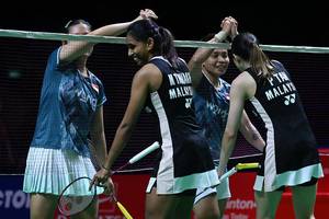 Lanny Tri Mayasari/Apriyani Rahayu & Pearly Tan/Thinaah Muralitharan (Djarum Badminton) Lanny Tri Mayasari/Apriyani Rahayu & Pearly Tan/Thinaah Muralitharan (Djarum Badminton)