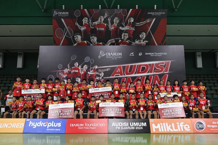 Para Peraih "Super Tiket" Audisi Umum PB Djarum 2024 (Dok. PB Djarum) Para Peraih "Super Tiket" Audisi Umum PB Djarum 2024 (Dok. PB Djarum)