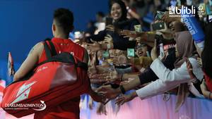 Lin Dan (Tiongkok) resmi pensiun, Kamis (4/7).
