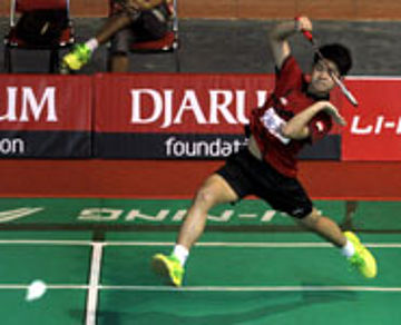 Jim Jason Kiazen (Djarum Kudus) VS Recky Kereh (Pisok Manado)